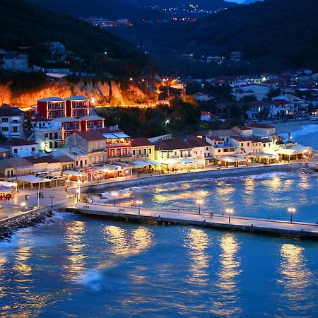 Acrothea Hotel Parga Esterno foto