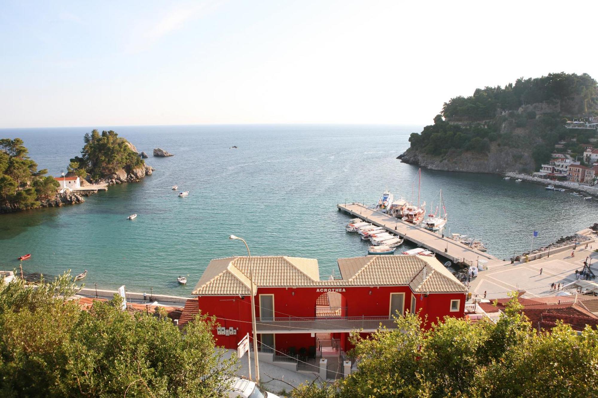 Acrothea Hotel Parga Esterno foto
