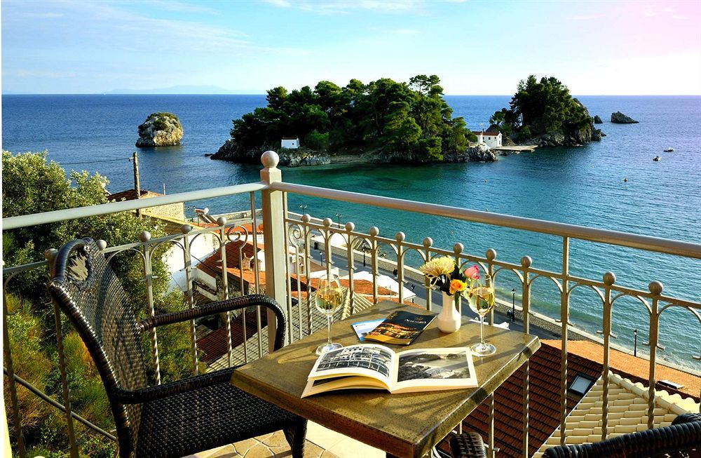 Acrothea Hotel Parga Esterno foto